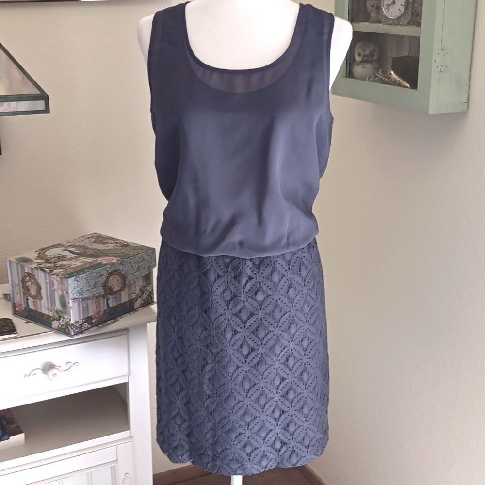 Saks Fifth Avenue Black Label Dress.Mother of the Bride. Elegant. Dressy